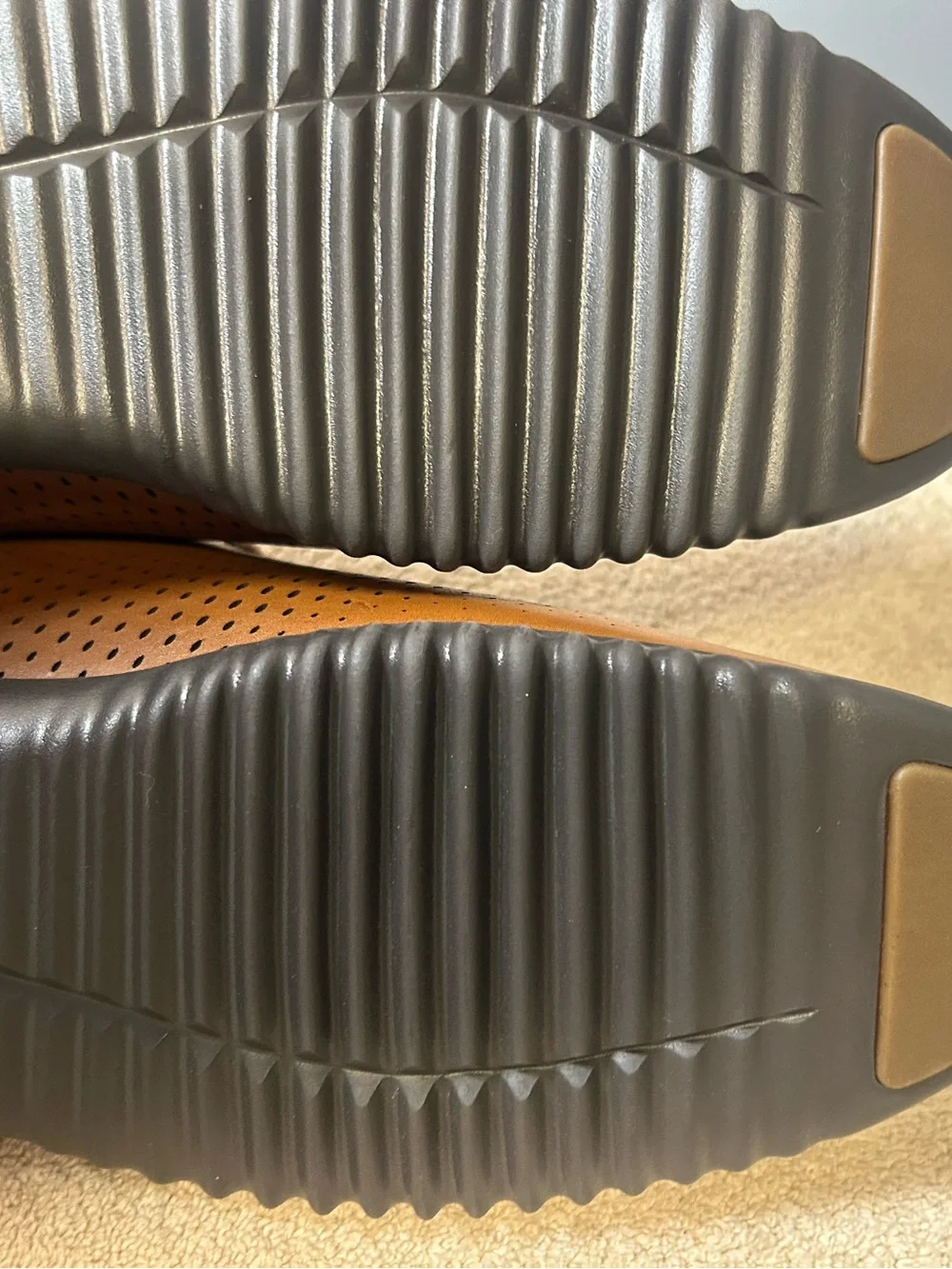 COLE HAAN 2.ZEROGRAND LASER CUT WINGTIP OXFORDS.NWOB SIZE 13M British tan